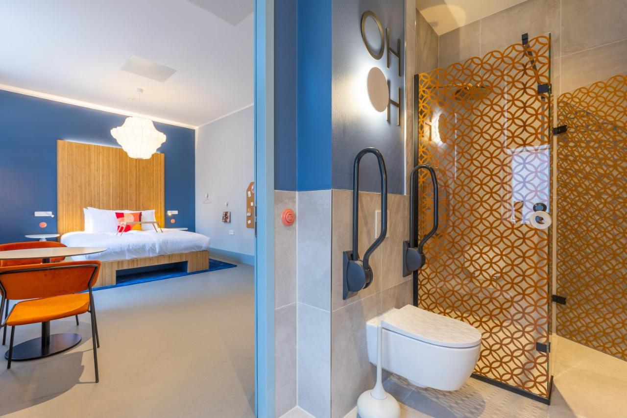 Vie Via - Your Hotel 3*